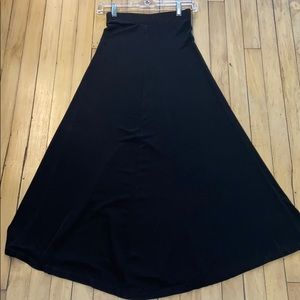 Black Skirt by Fiore